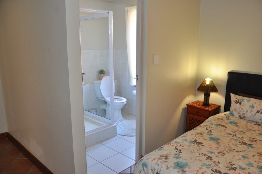 Фото Hermanus At Home