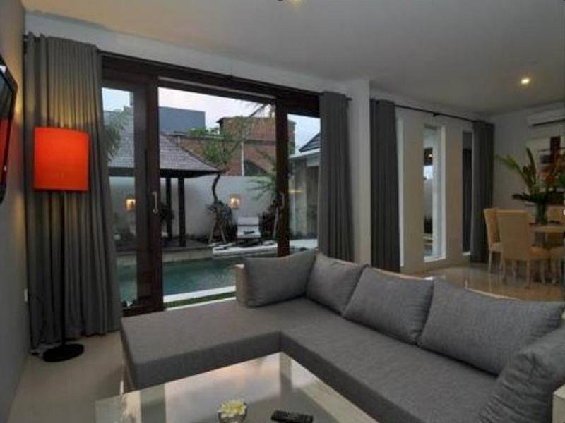 Фото Apple Villas & Apartments