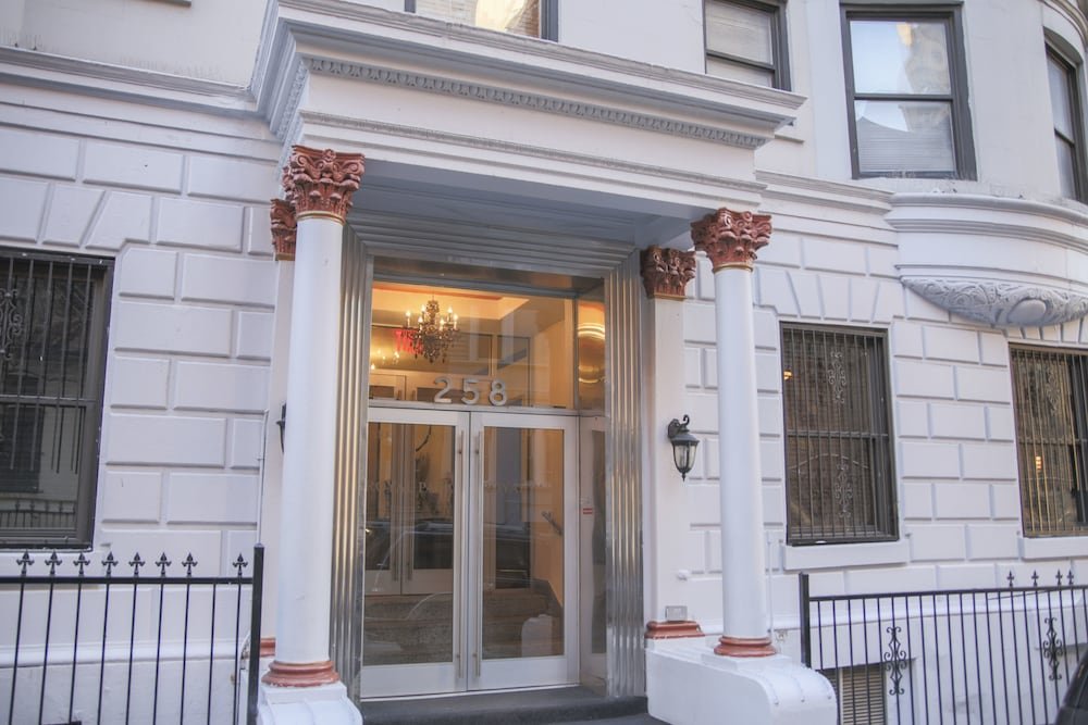 Фото Royal Park Hotel