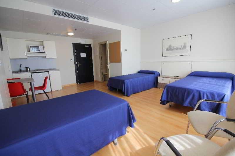 Фото Vertice Roomspace Madrid