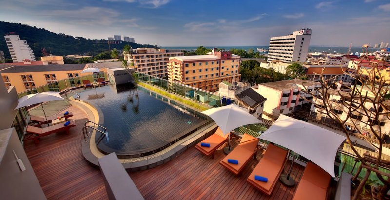 Фото The Sun Xclusive