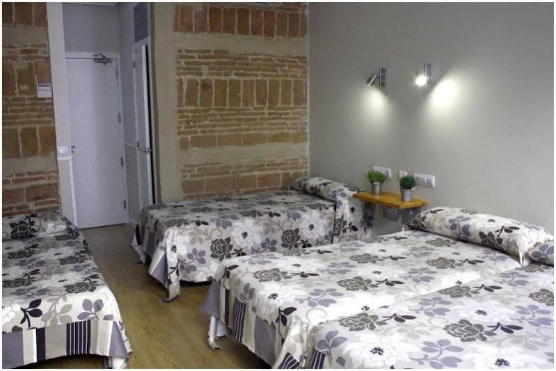 Фото Hostal Madrid