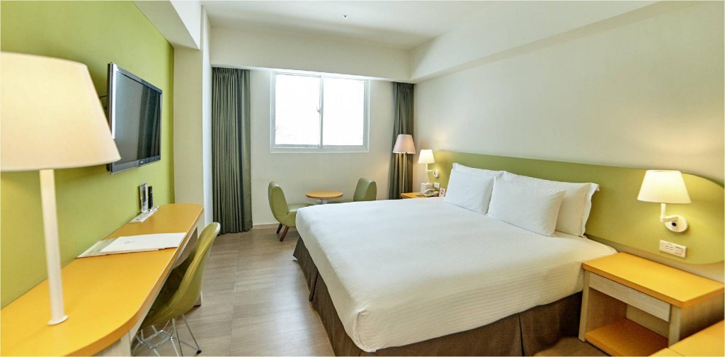 Фото A. Maz. Inn Kenting