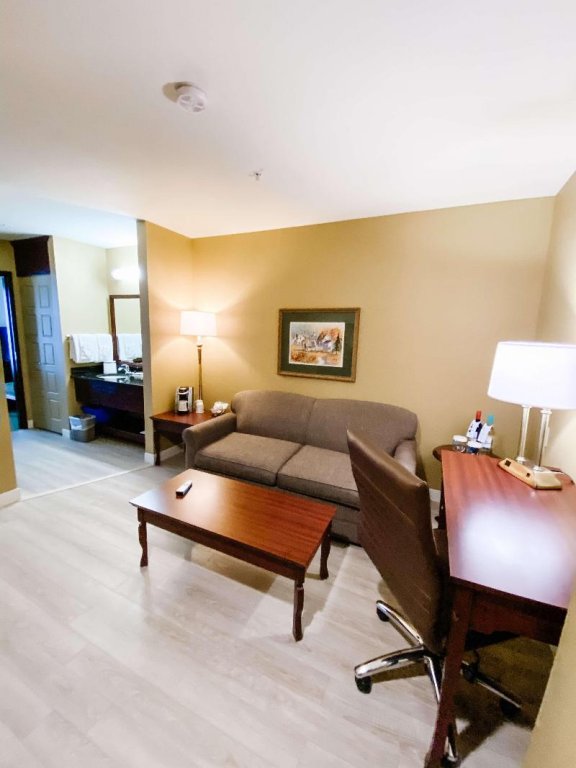 Фото Best Western Plus Grand-Sault Hotel & Suites