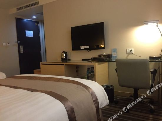 Фото New Continental