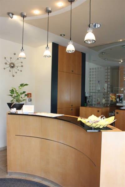 Фото Hotel Niederraeder Hof