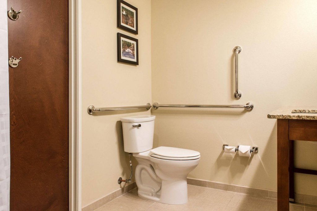 Фото Comfort Suites