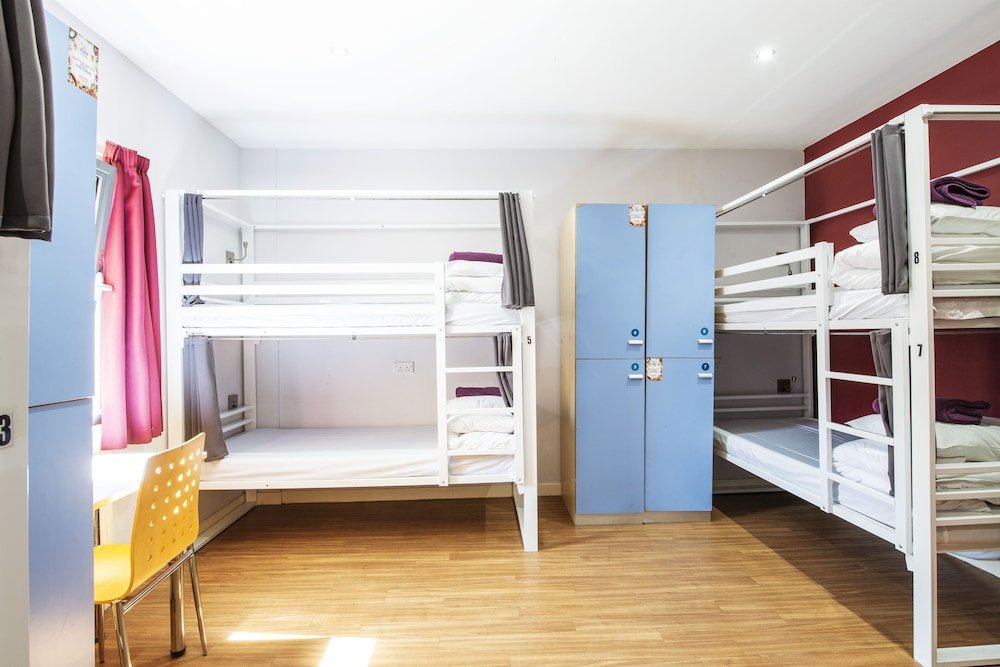 Фото a&o Edinburgh City