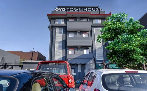 Гостиница Oyo Townhouse 044 Sector 14 Gurugram в Гургаоне