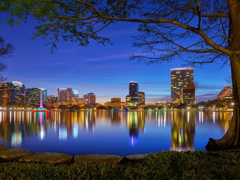 Гостиница Embassy Suites by Hilton Orlando Downtown в Орландо
