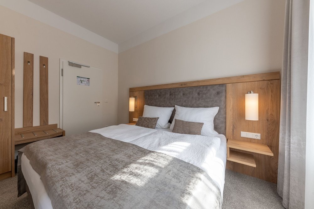 Фото 24-7 Hotel Selfscheckin