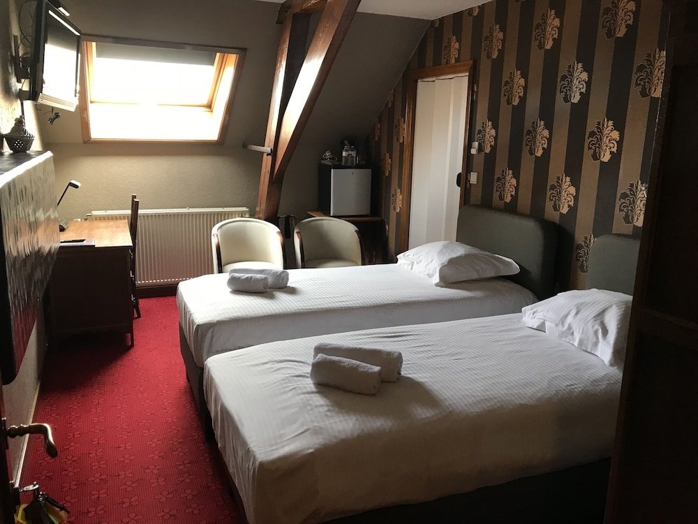 Фото Station Hotel