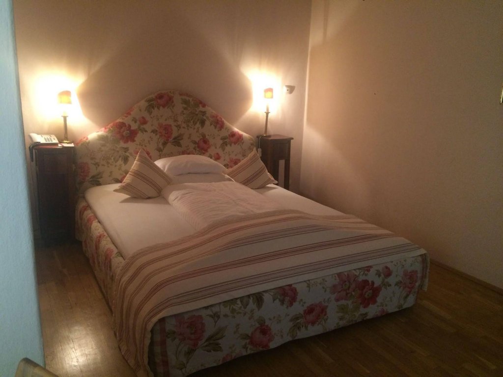 Фото Schlosswirt zu Anif