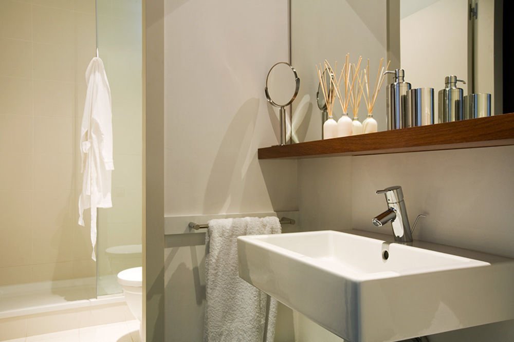 Фото DestinationBCN Apartment Suites