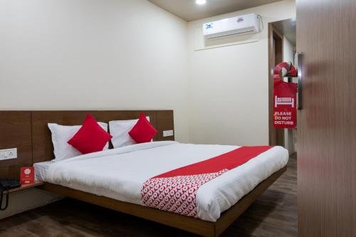 Фото Oyo 11929 Hotel Ridhi Sidhi