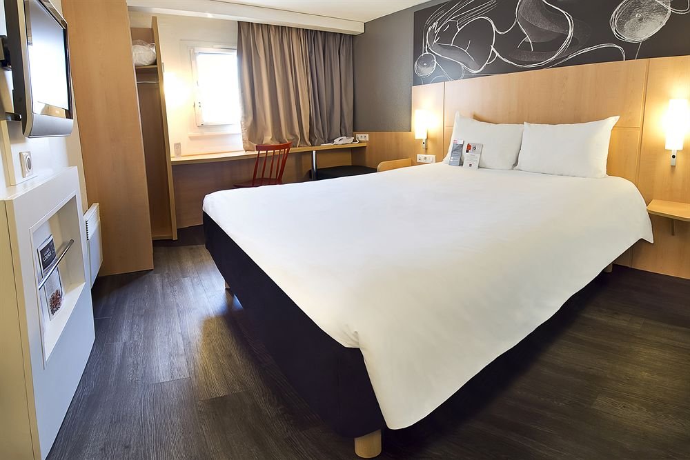 Фото Ibis Paris Montmartre Sacré-Coeur