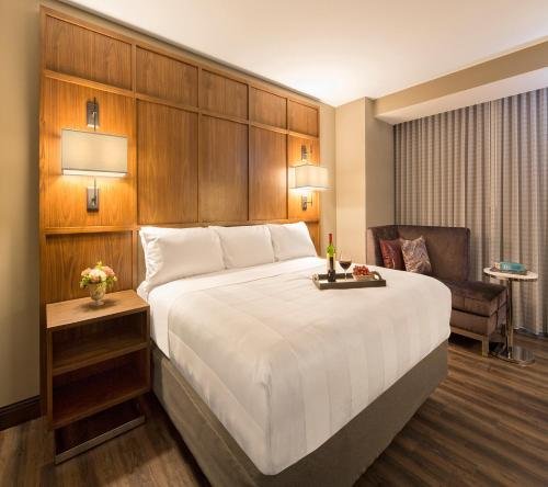 Фото Omaha Marriott Downtown at the Capitol District