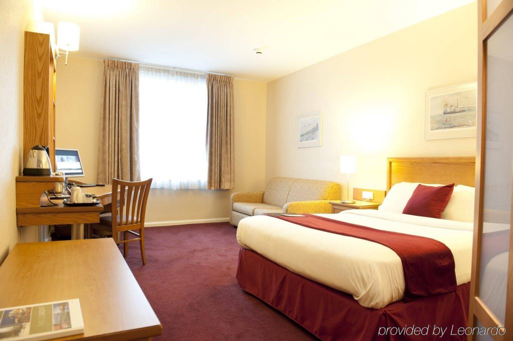 Фото Future Inns Cardiff Bay