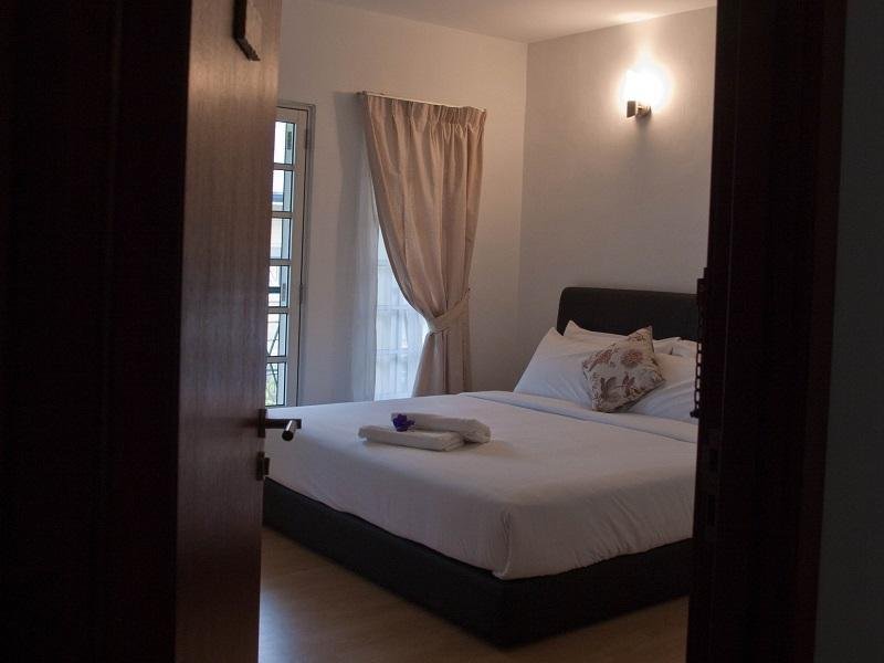 Фото 5 Twenty Ampang Hilir Guesthouse