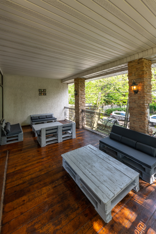 Фото Wanderlust Boutique Hostel