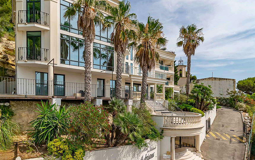 Фото отеля 2