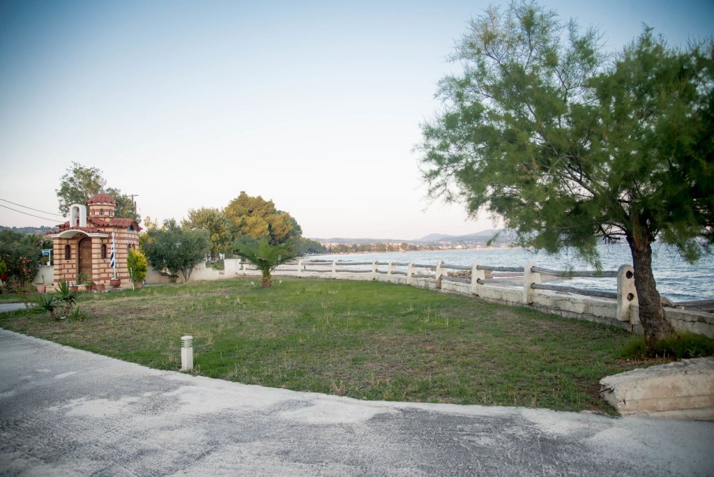 Фото On the Wave Studios