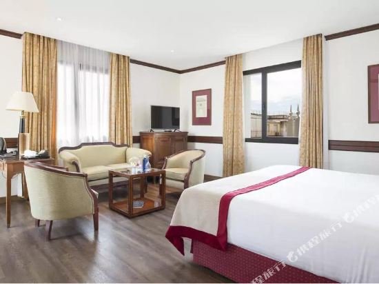Фото Melia Granada Hotel