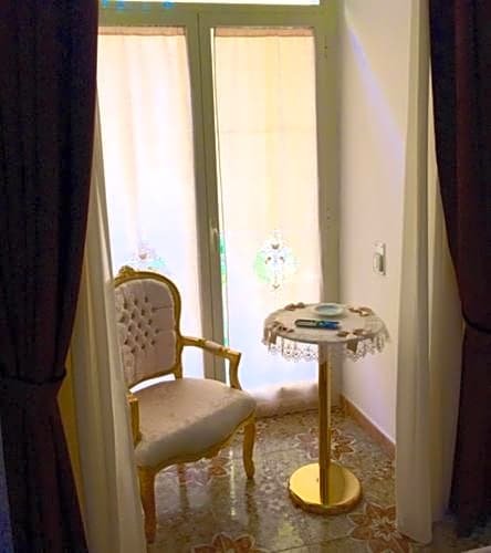 Фото Hotel Des Artistes