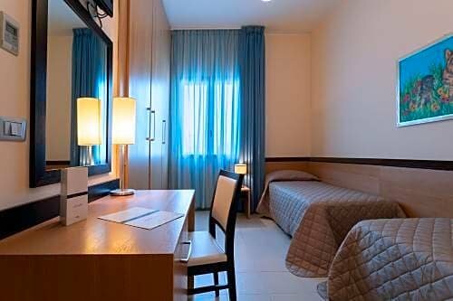 Гостиница Club Azzurro Hotel & Resort