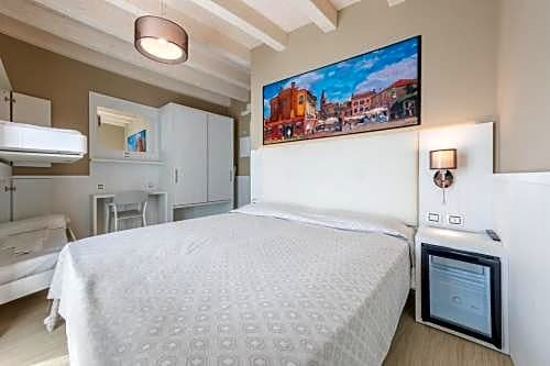 Фото Hotel Austria