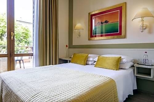 Фото Relais Santa Chiara Hotel - Tuscany Charme