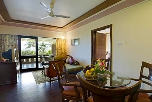 Фото Mayfair Heritage, Puri
