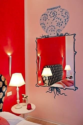 Фото 66 Imperial Inn DeLuxe