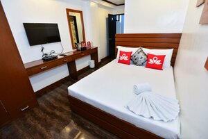 Гостиница Zen Rooms Abozza Station 2