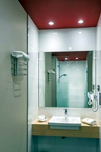 Гостиница Logis De La Loire в Ансенях