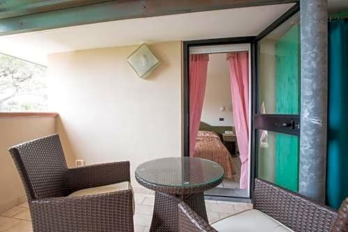 Фото Hotel Kyrton