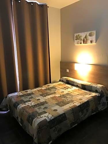 Фото Hotel D'Ainay