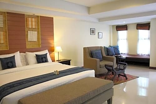 Фото Nan Boutique Hotel