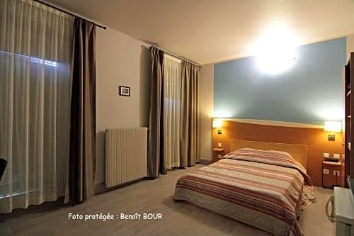 Фото Brit Hotel Grand Hotel Munster