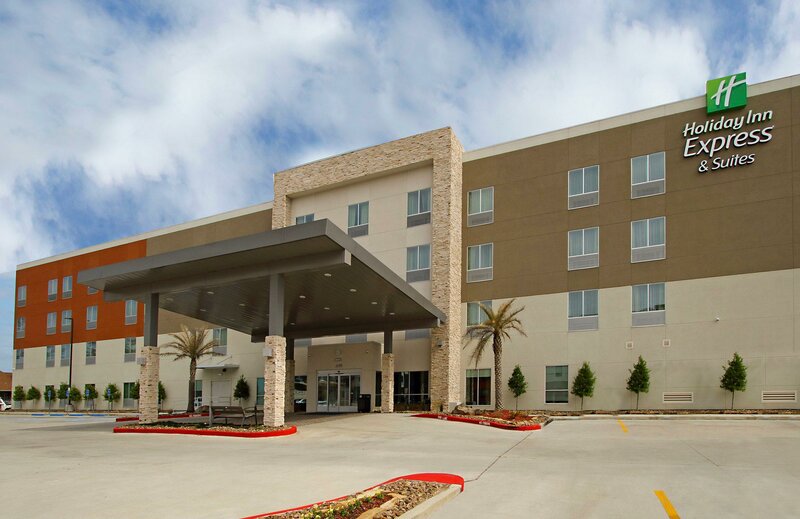 Holiday Inn Express & Suites Lake Charles South Casino Area, an Ihg Hotel