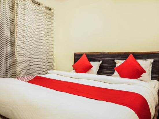 Фото Oyo 12973 Hotel Crystal