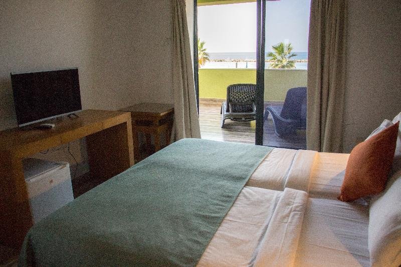 Фото Golden Beach Hotel Tel Aviv