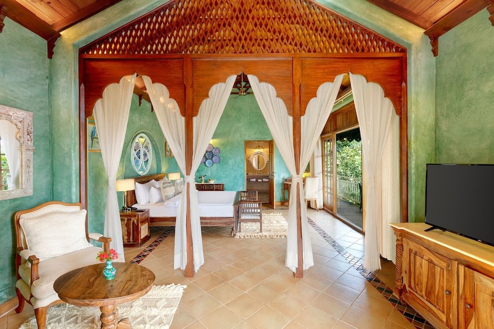 Фото Amritara Aura Resort & SPA	