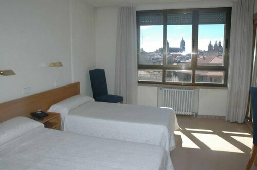 Гостиница Hotel Condal в Саламанке
