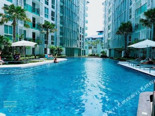 City Center Residence by Pattaya Sunny Rentals