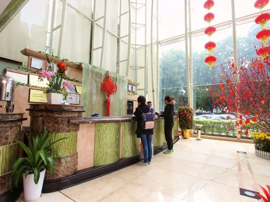 Фото Royalty hotel