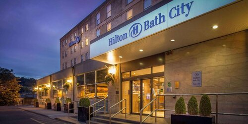 Внешний вид отеля DoubleTree by Hilton Bath в Бате, фото 1