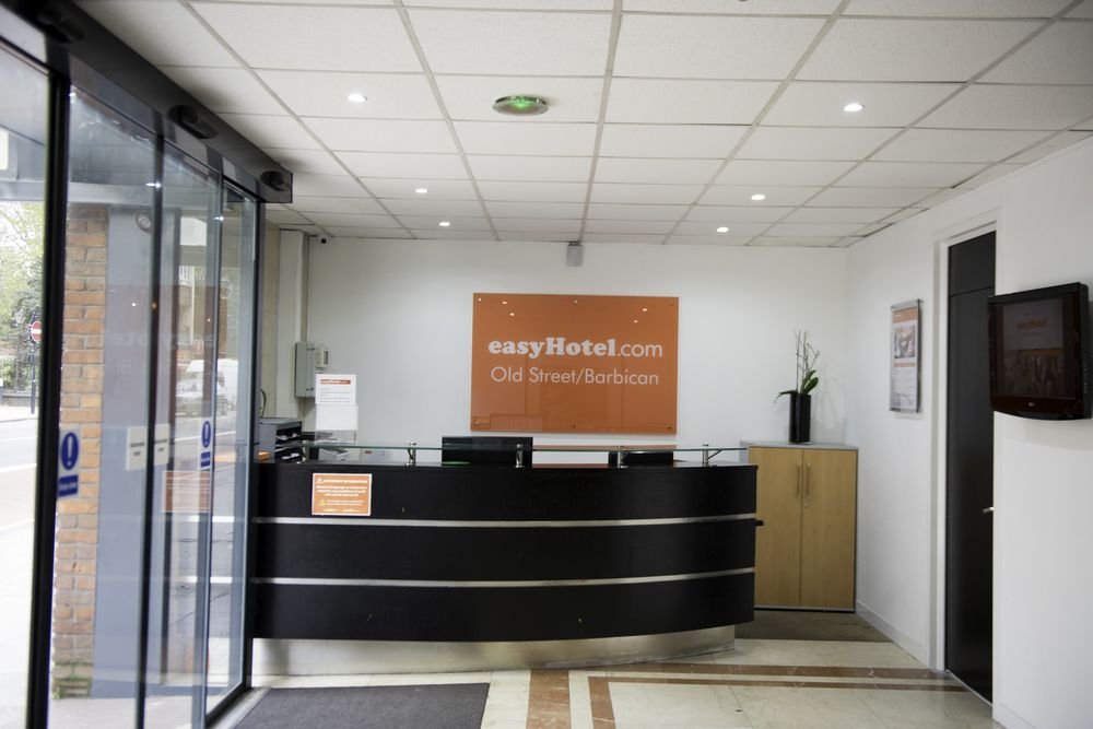 Фото EasyHotel London City Shoreditch