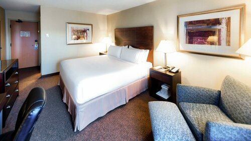 Гостиница Holiday Inn Express St. Jean Sur Richelieu