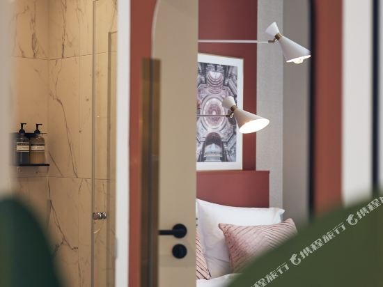 Фото The Anthony Hotel